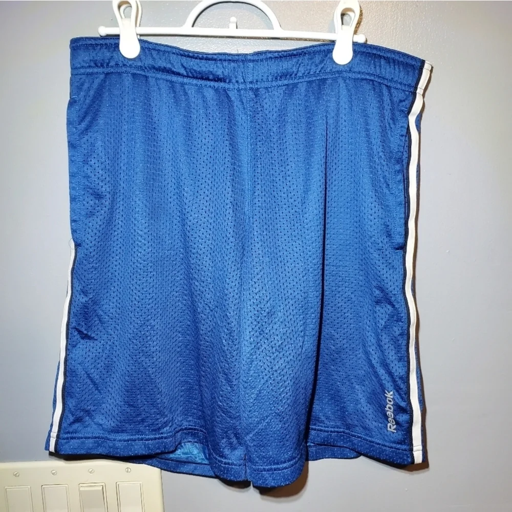 Reebok string stripes